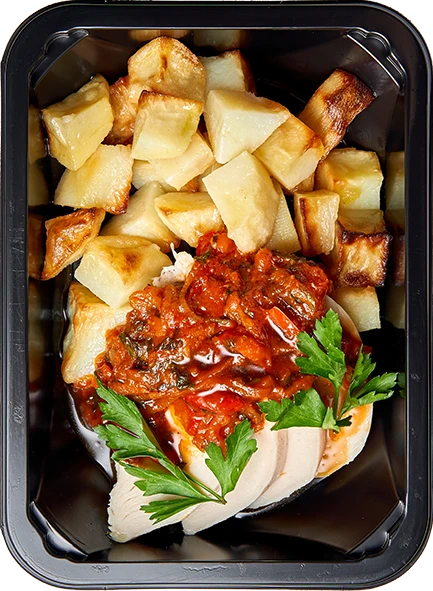 Куриное филе с овощным соусом и Картофель запеченный