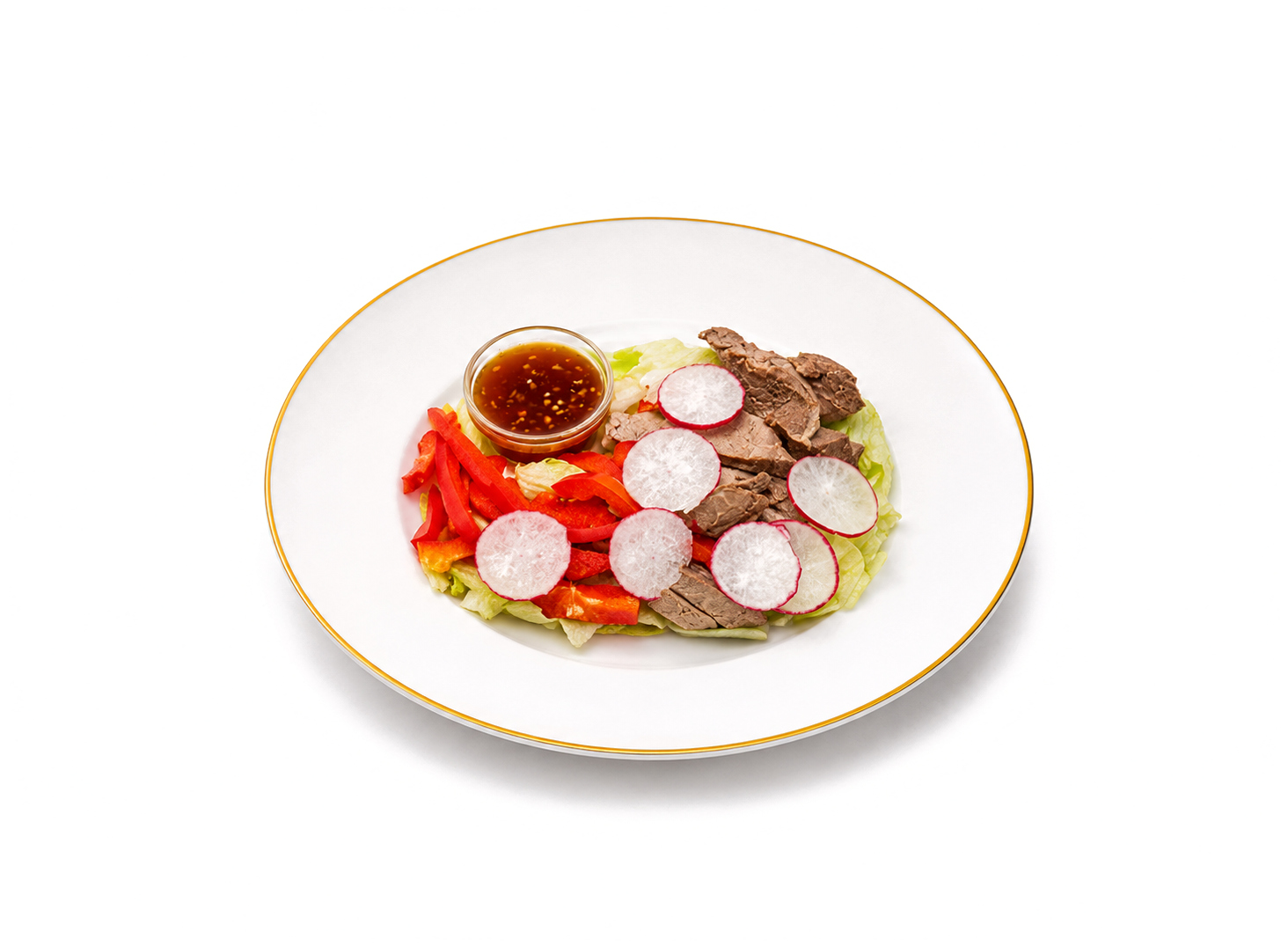 Азиатский салат с телятиной и овощами