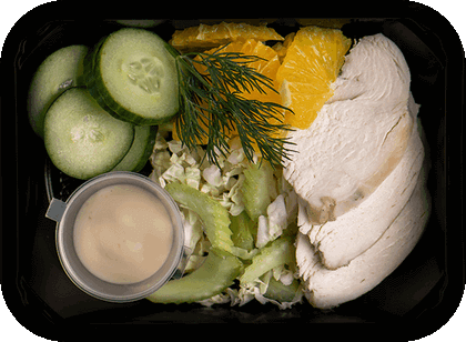 Салат с сельдереем и маринованным цыплёнком