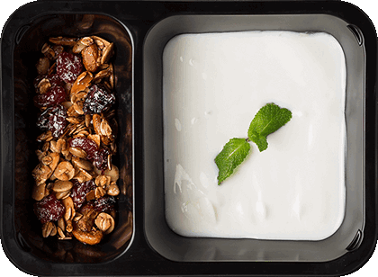 Домашняя гранола с йогуртом