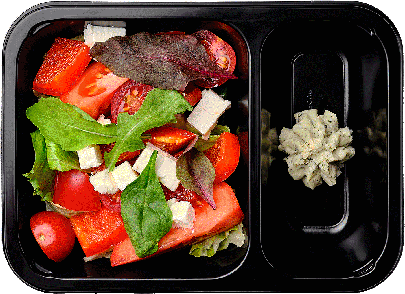 Овощной салат с сыром фета и мятной заправкой
